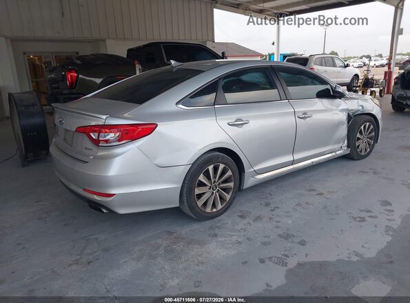 5NPE34AF8GH426409 2016 HYUNDAI SONATA Silver Rear right