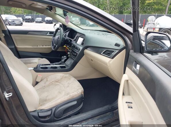 5NPE34AF8HH561195 2017 HYUNDAI SONATA Brown Սալոնի դիմացի տեսք