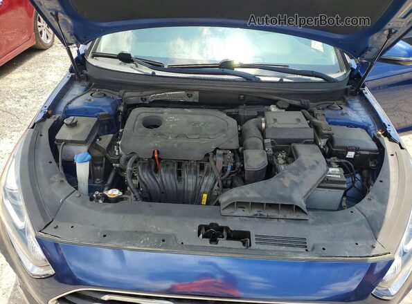 5NPE34AF8JH609056 2018 HYUNDAI SONATA Blue Rear interior view