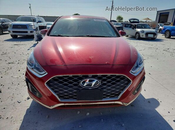 5NPE34AF8JH641537 2018 HYUNDAI SONATA Красный Вид спереди