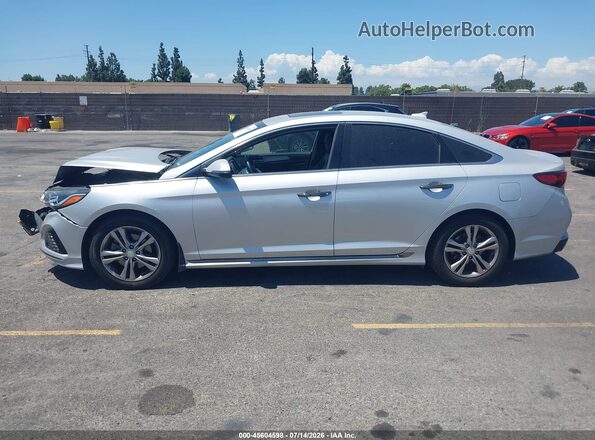 5NPE34AF8JH694657 2018 HYUNDAI SONATA Silver Սալոնի 360 աստիճան տեսք