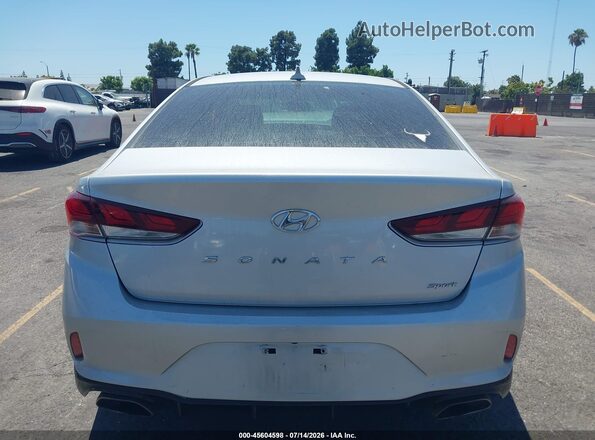 5NPE34AF8JH694657 2018 HYUNDAI SONATA Silver 