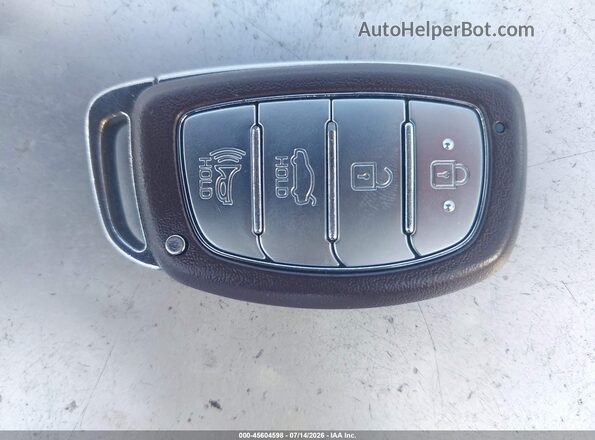 5NPE34AF8JH694657 2018 HYUNDAI SONATA Silver Առջևի վահանակի տեսք