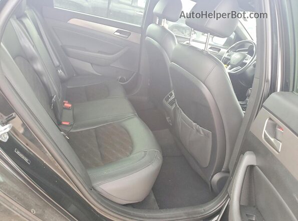 5NPE34AF8JH725051 2018 HYUNDAI SONATA Black Rear seats view