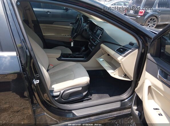 5NPE34AF8KH730803 2019 HYUNDAI SONATA Черный Вид салона спереди