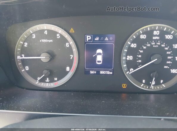 5NPE34AF9HH445181 2017 HYUNDAI SONATA White Widok tylnych siedzeń