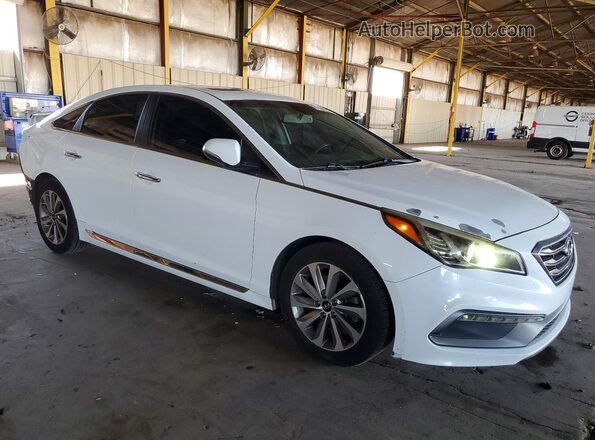 5NPE34AF9HH596165 2017 HYUNDAI SONATA White Przód prawy