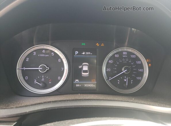 5NPE34AF9JH604576 2018 HYUNDAI SONATA Black Սարքավորումների վահանակի տեսք