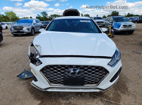 5NPE34AF9JH710588 2018 HYUNDAI SONATA White Widok z przodu