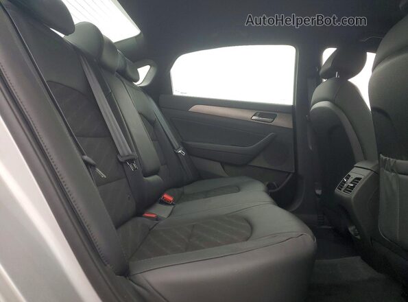 5NPE34AF9JH723776 2018 HYUNDAI SONATA Silver Rear seats view