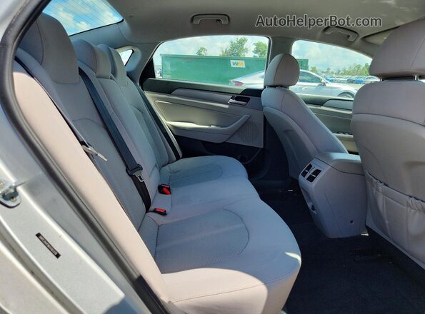 5NPE34AF9KH761378 2019 HYUNDAI SONATA Silver Вид задніх сидінь