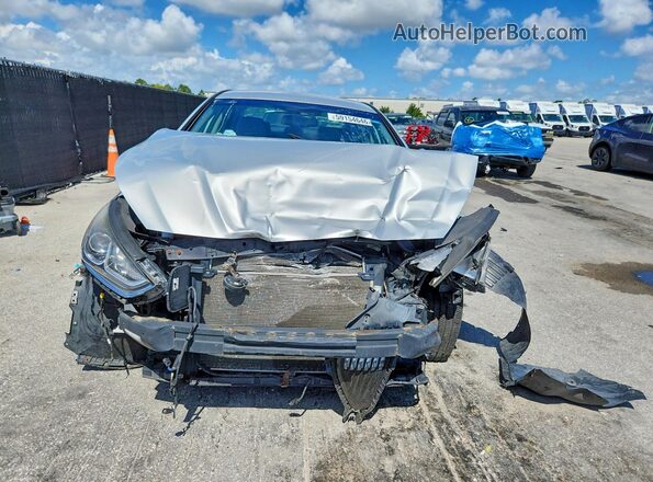 5NPE34AF9KH761378 2019 HYUNDAI SONATA Silver Вид спереду