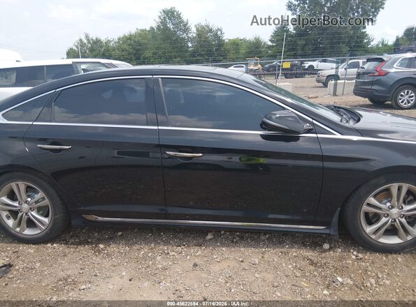 5NPE34AF9KH788211 2019 HYUNDAI SONATA Black Rear interior view