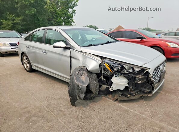 5NPE34AF9KH804715 2019 HYUNDAI SONATA Silver Przód prawy