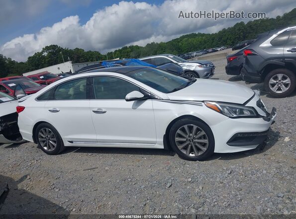 5NPE34AFXGH324254 2016 HYUNDAI SONATA White Вид задньої частини салону