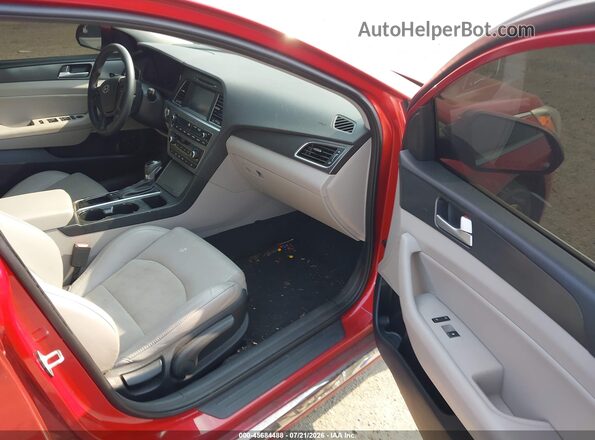 5NPE34AFXHH444444 2017 HYUNDAI SONATA Red Vista interior delantera