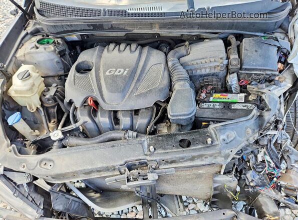 5NPEC4AC7BH199731 2011 HYUNDAI SONATA Silver უკანა სალონის ხედი