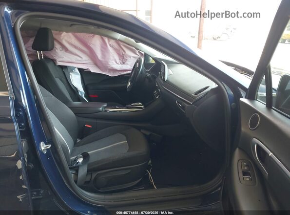 5NPEF4JA2MH102587 2021 HYUNDAI SONATA Blue Front interior view