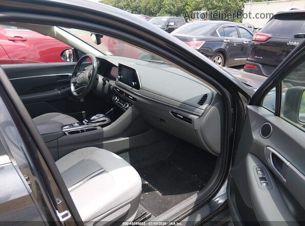5NPEF4JA3LH031379 2020 HYUNDAI SONATA Black Widok wnętrza z przodu