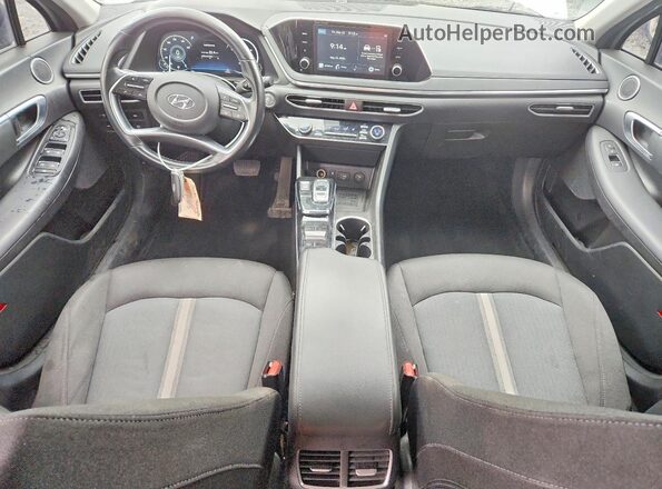 5NPEF4JA3MH092264 2021 HYUNDAI SONATA Серебряный Вид панели приборов