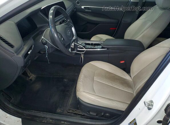 5NPEF4JA6LH001759 2020 HYUNDAI SONATA Белый Вид салона спереди