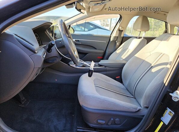 5NPEF4JA9LH014005 2020 HYUNDAI SONATA Black Front interior view