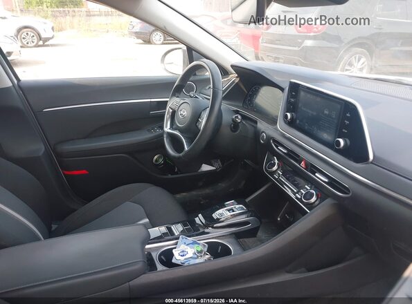 5NPEF4JAXMH078913 2021 HYUNDAI SONATA White Вид салону спереду