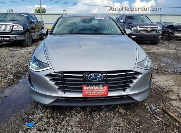 5NPEG4JA2MH066199 2021 HYUNDAI SONATA Silver Front view