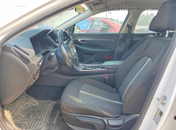 5NPEG4JA2MH104370 2021 HYUNDAI SONATA White Սալոնի դիմացի տեսք