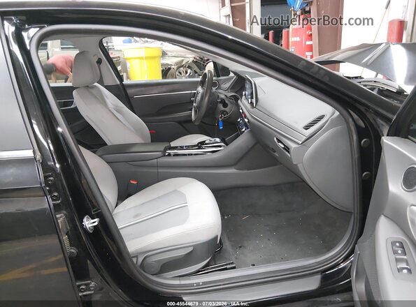 5NPEG4JAXMH068752 2021 HYUNDAI SONATA Black წინა სალონის ხედი