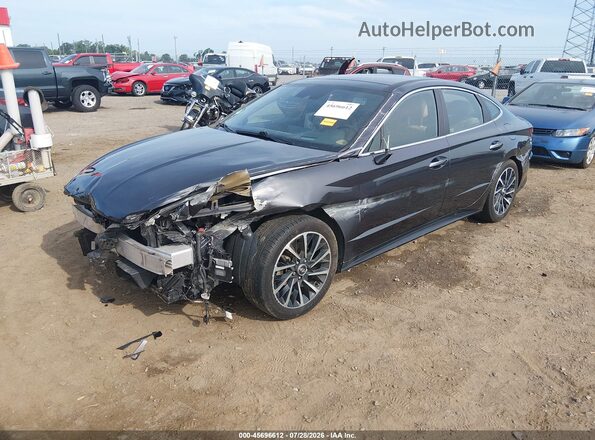 5NPEH4J20MH076106 2021 HYUNDAI SONATA Серый Вид спереди