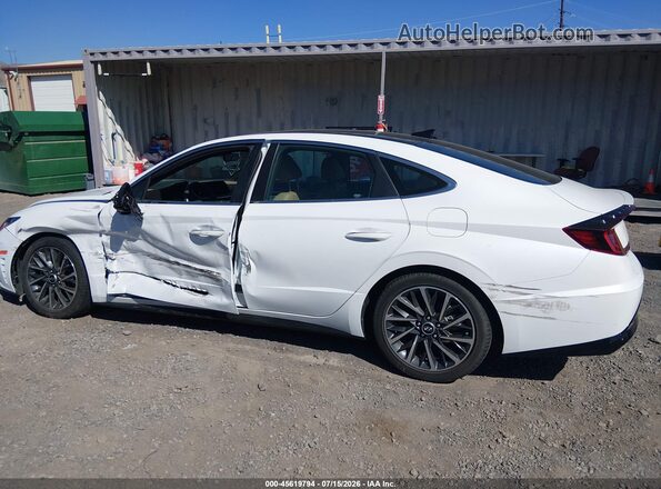 5NPEH4J22LH052596 2020 HYUNDAI SONATA White Widok wnętrza 360 stopni