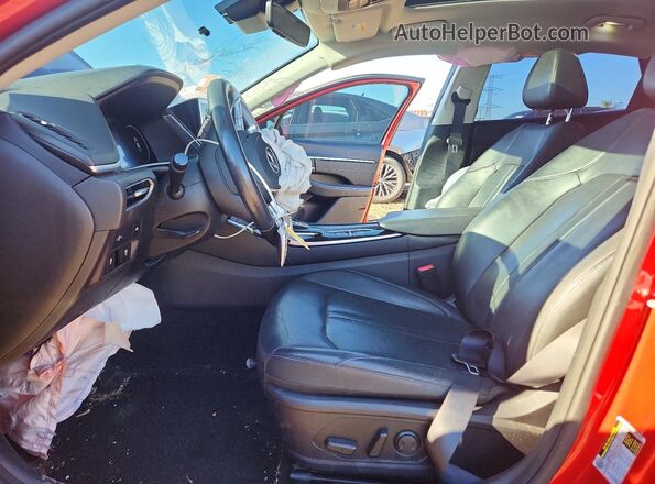 5NPEH4J23LH011751 2020 HYUNDAI SONATA Red Вид салону спереду