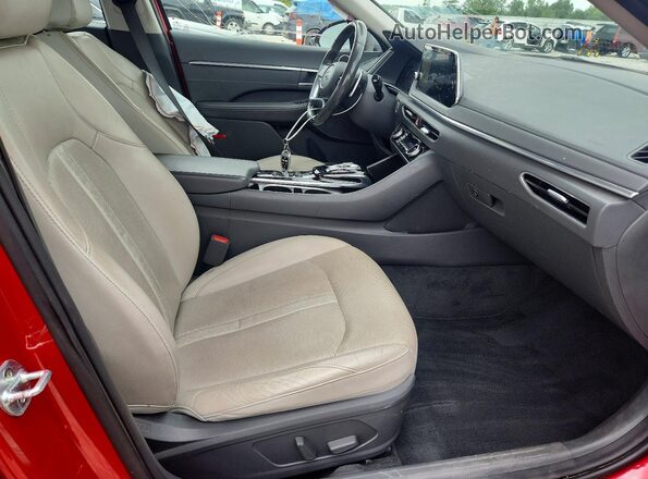 5NPEH4J23LH042661 2020 HYUNDAI SONATA Red Front interior view