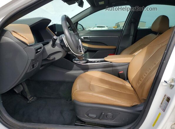 5NPEH4J23LH043812 2020 HYUNDAI SONATA Белый Вид салона спереди