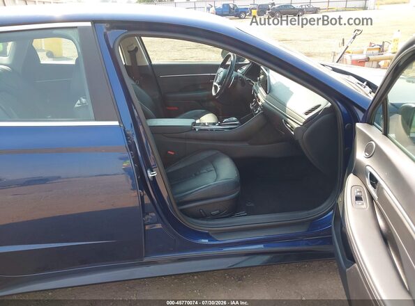 5NPEH4J26LH019763 2020 HYUNDAI SONATA Blue Widok wnętrza z przodu