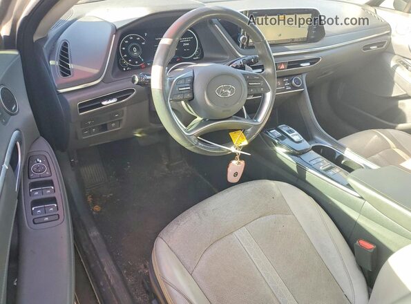 5NPEH4J2XMH070930 2021 HYUNDAI SONATA Gray Dashboard view