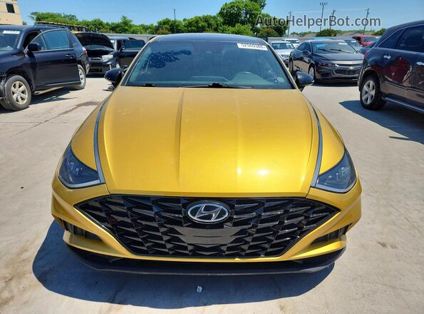 5NPEJ4J21MH096501 2021 HYUNDAI SONATA Желтый Вид спереди
