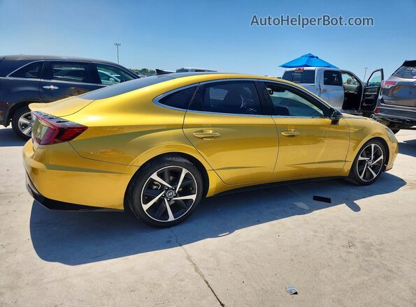 5NPEJ4J21MH096501 2021 HYUNDAI SONATA Желтый Задняя правая четверть