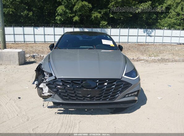 5NPEJ4J24MH112884 2021 HYUNDAI SONATA Gray ხელსაწყოთა პანელის ხედი
