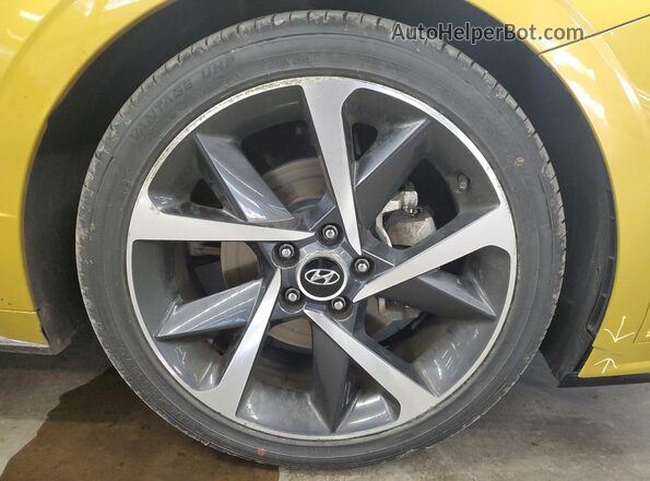 5NPEJ4J25MH064313 2021 HYUNDAI SONATA Yellow 