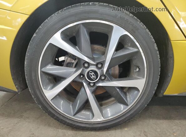 5NPEJ4J25MH064313 2021 HYUNDAI SONATA Yellow 
