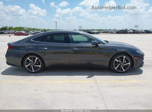 5NPEJ4J28NH134274 2022 HYUNDAI SONATA Gray Vista interior trasera