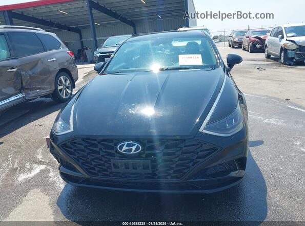 5NPEJ4J29MH111505 2021 HYUNDAI SONATA Черный Вид щитка приборов