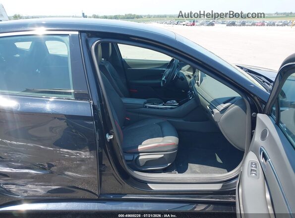 5NPEJ4J29MH111505 2021 HYUNDAI SONATA Черный Вид салона спереди