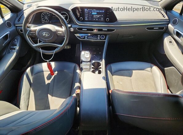 5NPEJ4J2XMH064047 2021 HYUNDAI SONATA Gray Առջևի վահանակի տեսք
