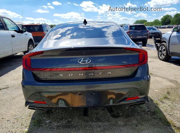 5NPEK4JC2MH111643 2021 HYUNDAI SONATA Charcoal უკანა ხედი
