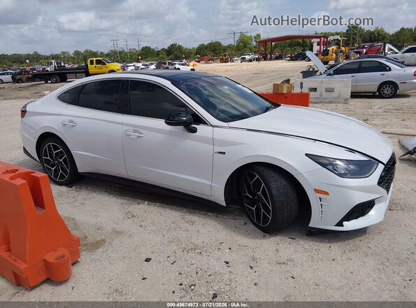 5NPEK4JC6MH131698 2021 HYUNDAI SONATA White 360 interior view