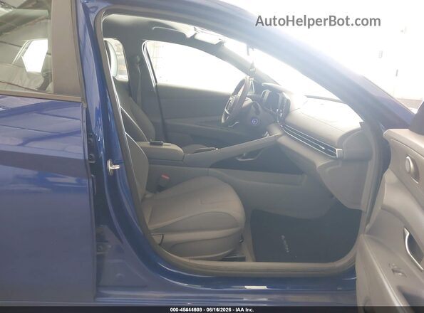 5NPLL4AG0MH048971 2021 HYUNDAI ELANTRA Синий Вид салона спереди