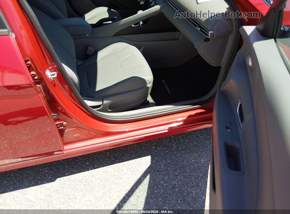 5NPLL4AG1MH047859 2021 HYUNDAI ELANTRA Red Widok wnętrza z przodu